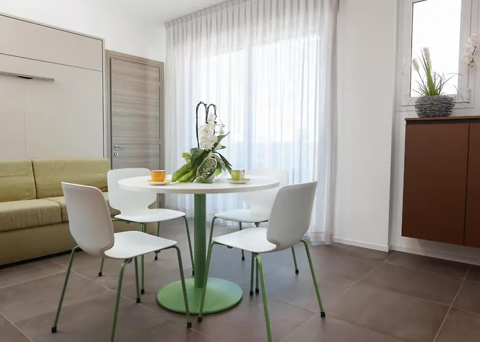 Luciana 3* 比比翁