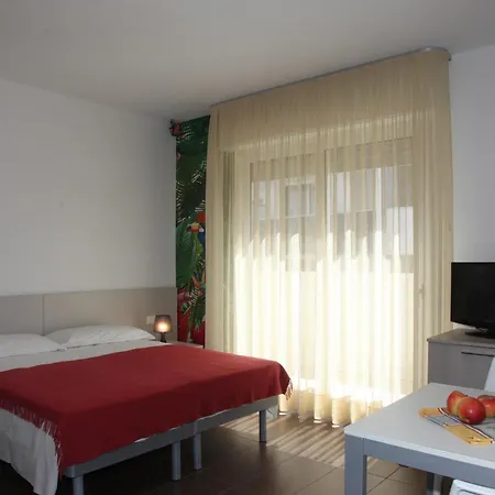 Luciana Hotel 3*