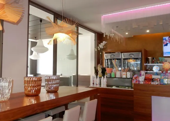 Luciana بيبيوني